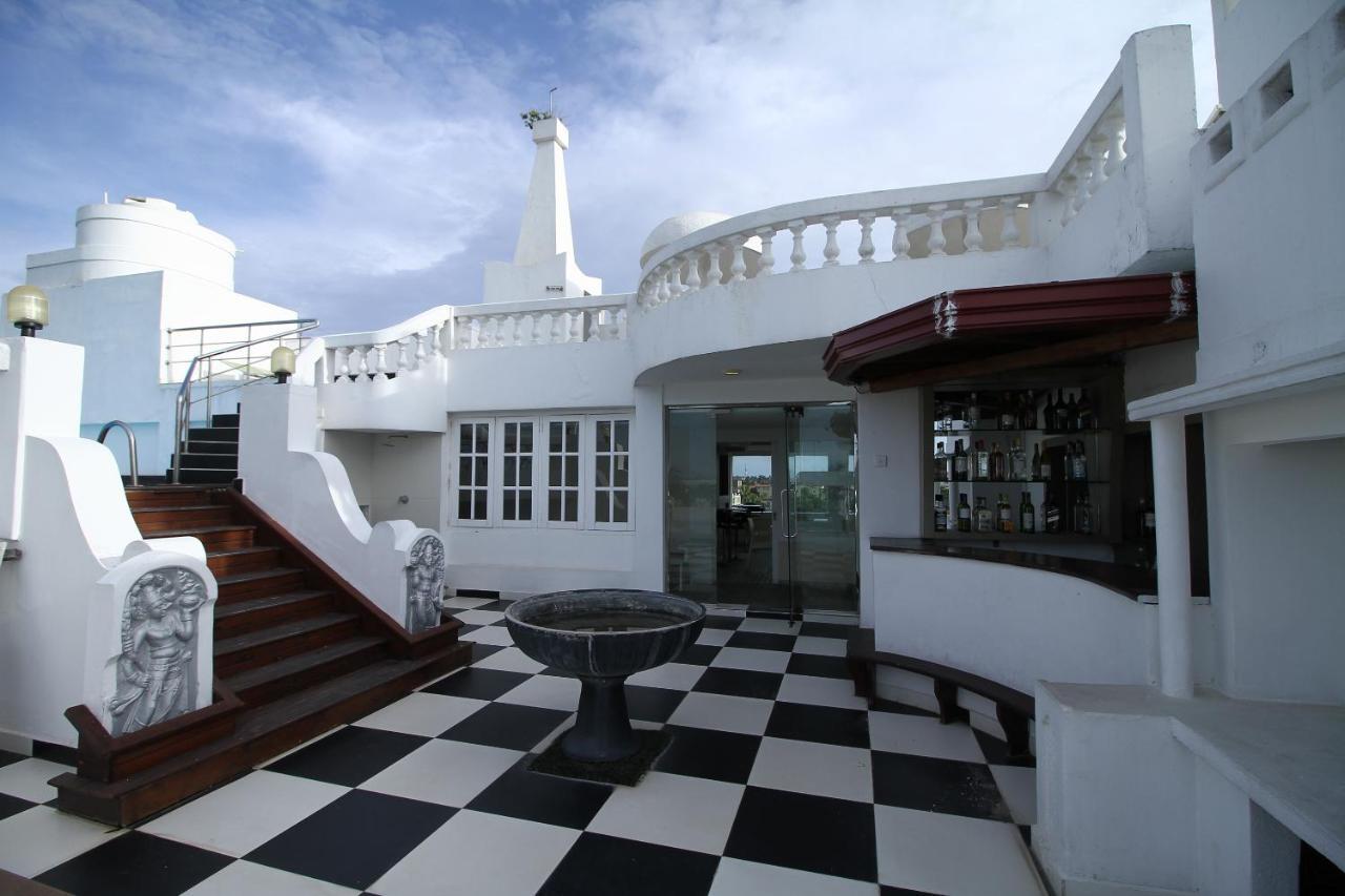 Royal Castle Hotel Negombo Exterior foto